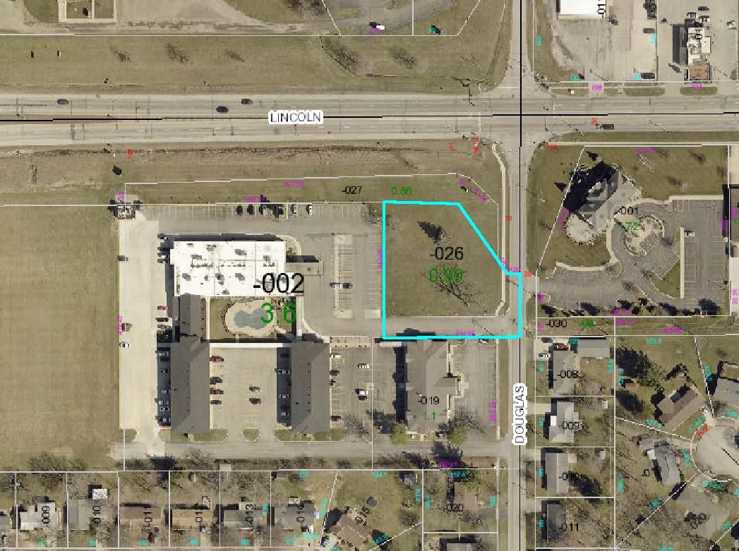 Douglas St and State Rte 16: Douglas St and State Rte 16, Charleston, IL 61920
